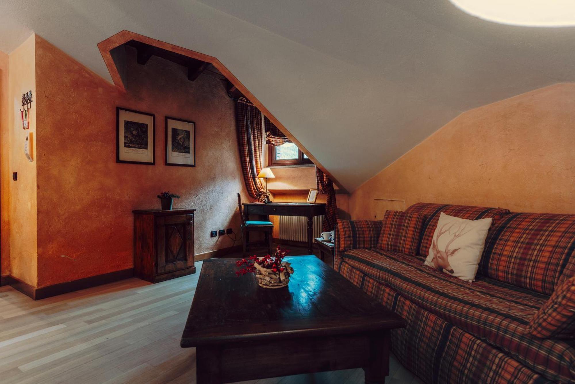 Villa Novecento Romantic Hotel - Estella Hotel Collection & Experience كورمايور المظهر الخارجي الصورة